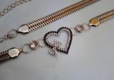 Cinto com Strass e cristais pretos